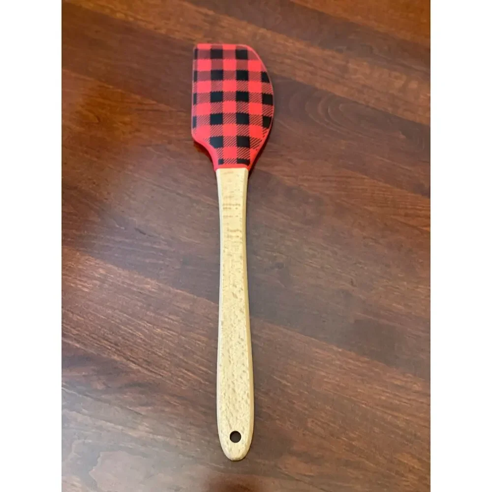 Kitchen Utensil Bundle – Whisks, Spatulas, Wooden Tongs & Rolling Pin